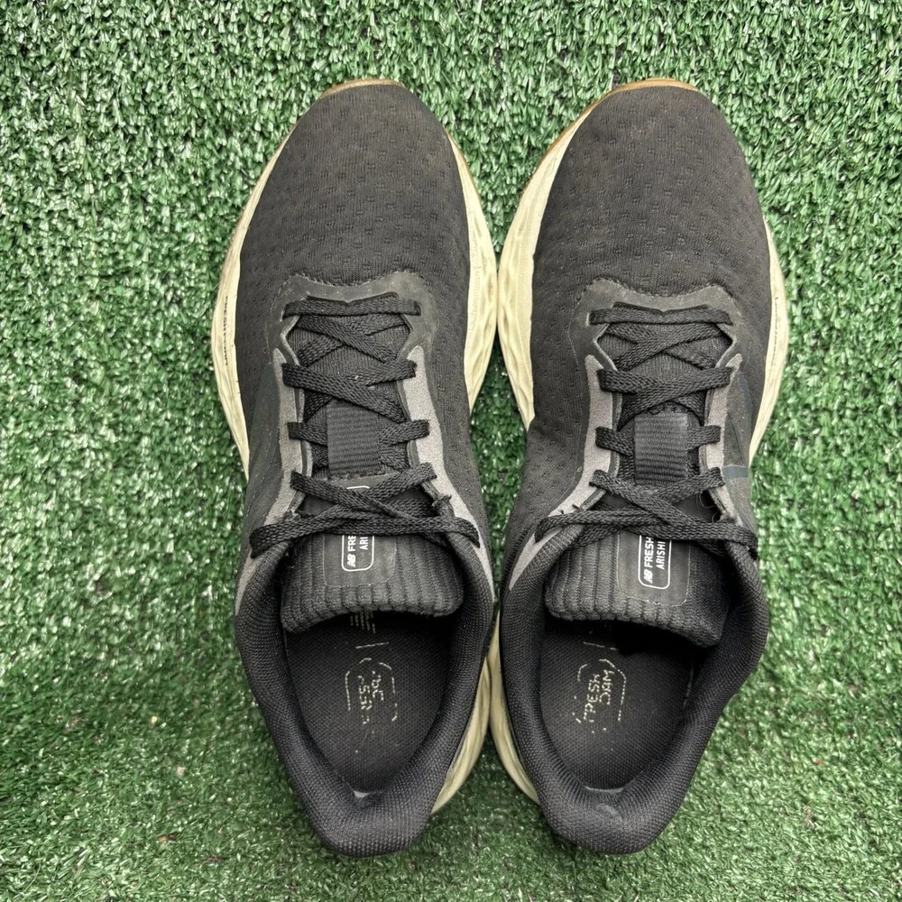 New Balance Fresh Foam Arishi v4 Lightweight Athleisure Sneaker Black Womens 7.5